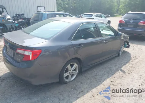 2014 Toyota Camry Hybrid Se Limited Edition z USA, uszkodzony, nr VIN 4T1BD1FK4EU122920